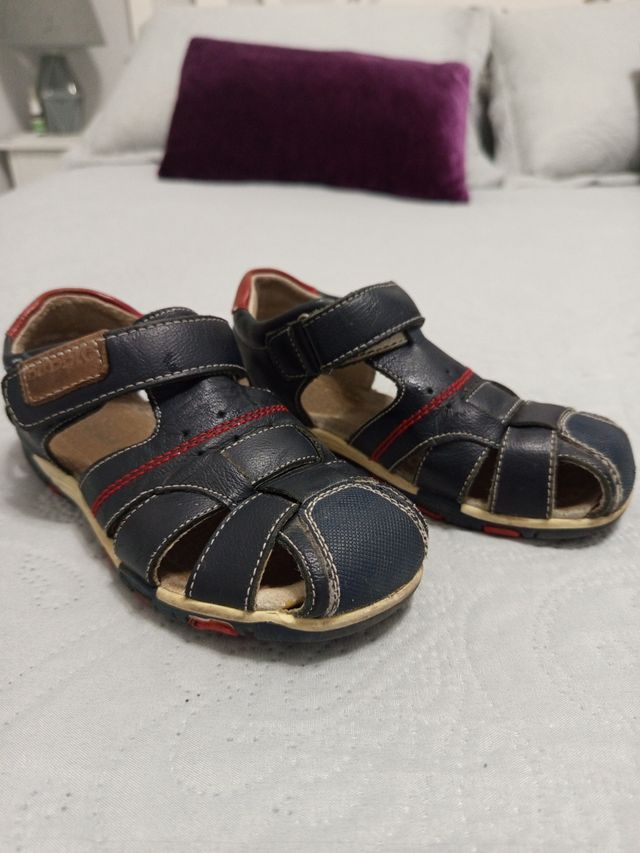 Sandalias niño - Azul marino número 28.