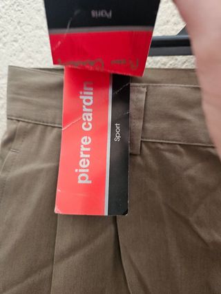 Short talla s marca Pierre cardin 
