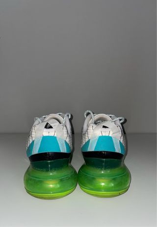 ZAPATILLAS NIKE AIR MX 720-818