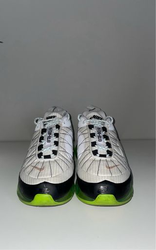 ZAPATILLAS NIKE AIR MX 720-818