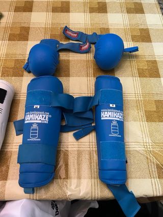 Lote de protecciones de taekwondo