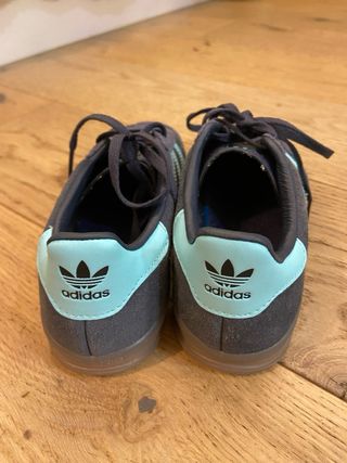 ADIDAS GAZELLE 36 AZUL USADAS UNA VEZ