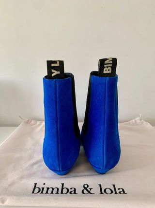 Botines piel  Bimba y Lola azule Klein 