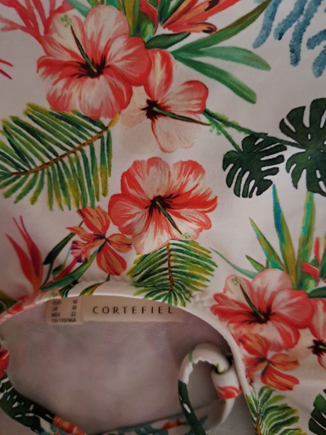 Bañador. Firma Cortefiel