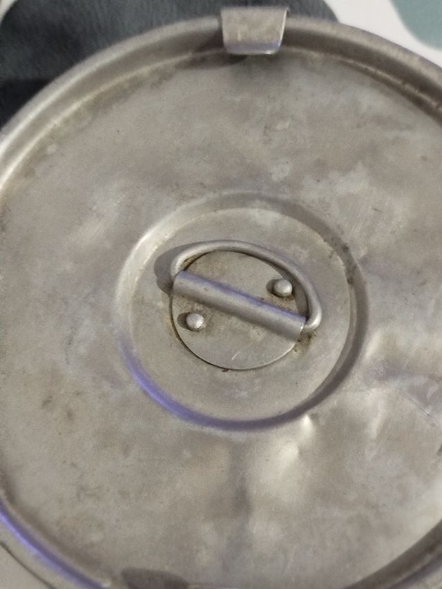 Fiambrera vintage de lata