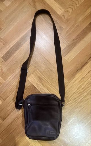 Bolso bandolera Levis Nuevo en piel