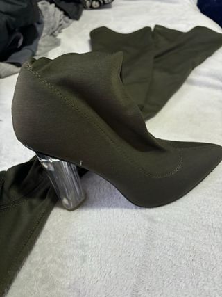 Botas altas - verde oliva - Tacón transparente