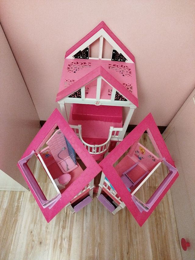 Mansión Barbie 2 pisos
