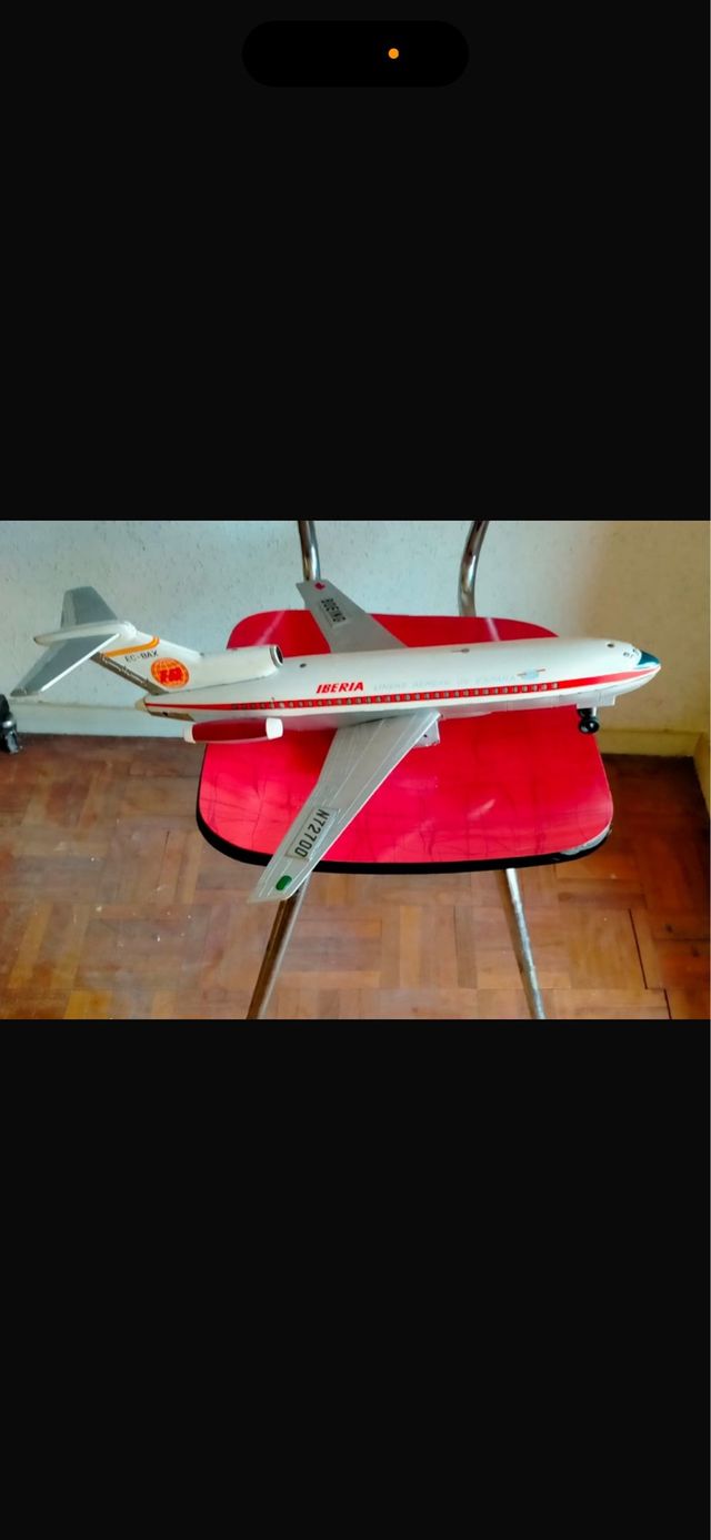 Avión Iberia metálico - Juguete