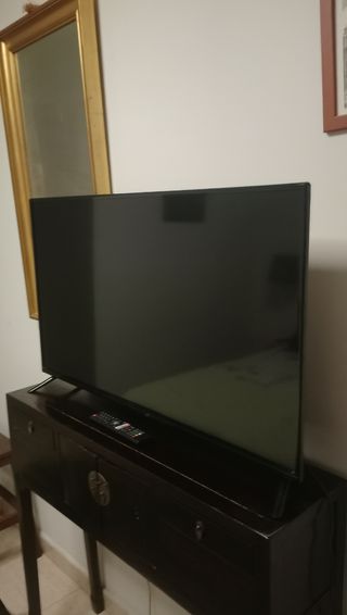 Se alquila habitación