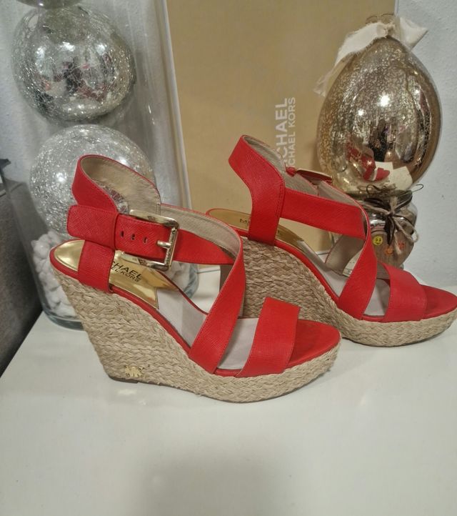 Cuñas rojas Michael Kors