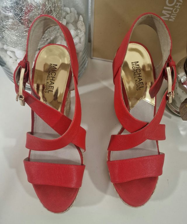 Cuñas rojas Michael Kors