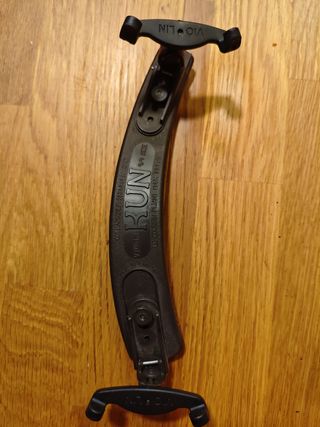 Kun apoyo de violín 4/4 con patillas abatibles
