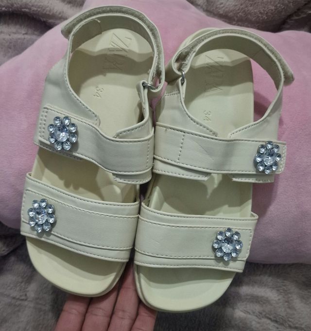 Sandalias Zara Niña con Pedreria
