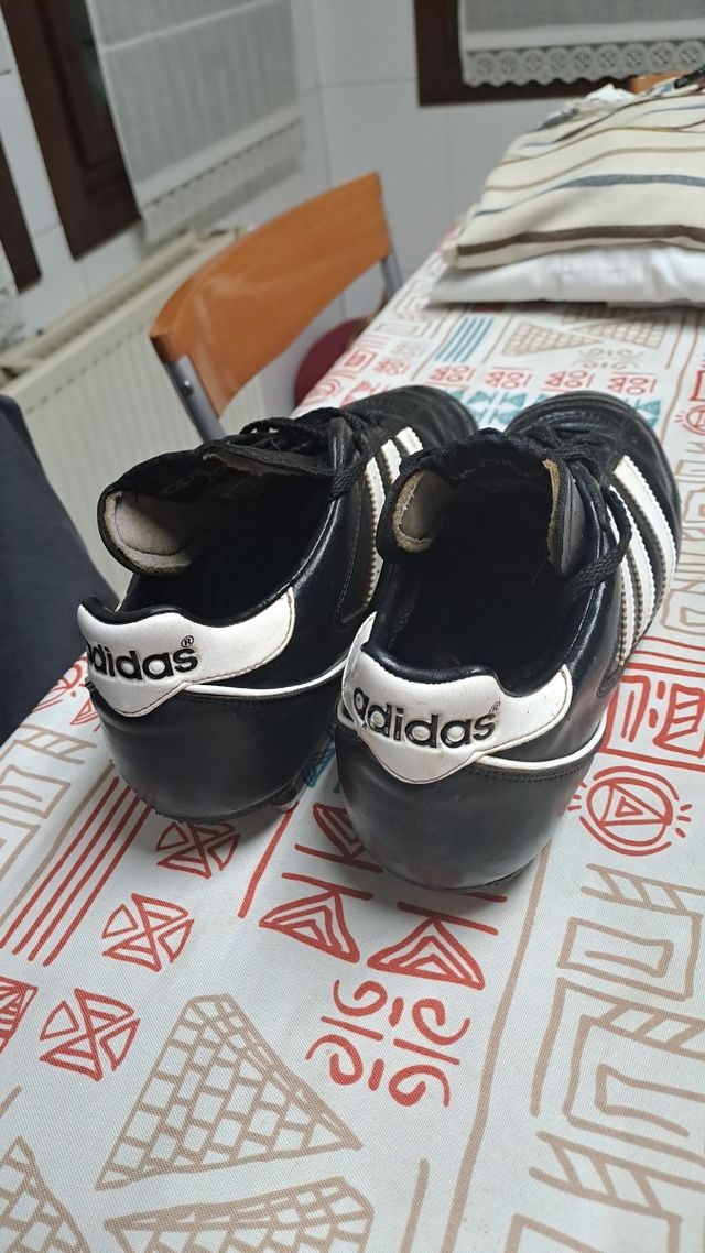 Adidas Kaiser aluminio