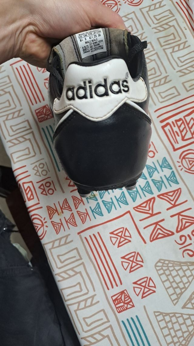 Adidas Kaiser aluminio