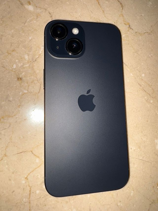 iPhone 15 Negro 128GB