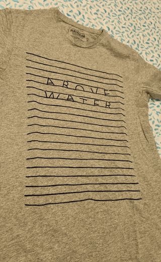 Camiseta Pull Bear