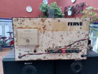Cargador baterías FERVE antiguo