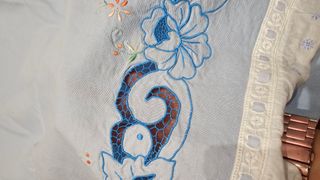 Lenzuola singole ricamate a mano