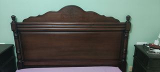 Cabecero cama de madera maciza antigua