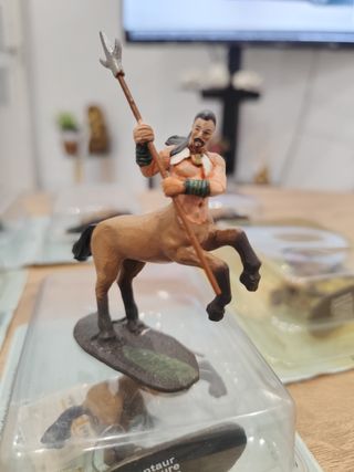 Figura de plomo.Centauro Coleccion del prado.