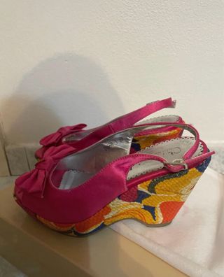 Sandali con zeppa rosa