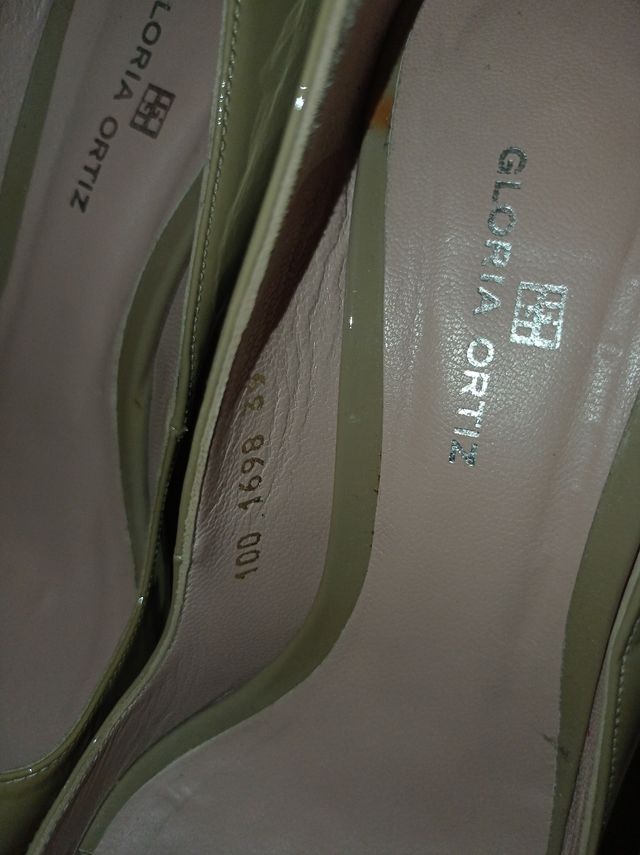 Tacones Gloria Ortiz beige  talla 39