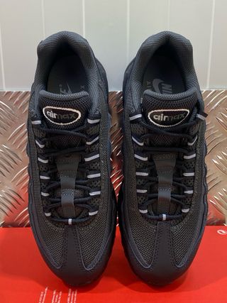 C121 NIKE AIR MAX 95