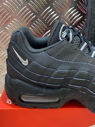C121 NIKE AIR MAX 95