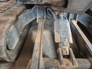 Miniexcavadora Bobcat E45
Año 2016