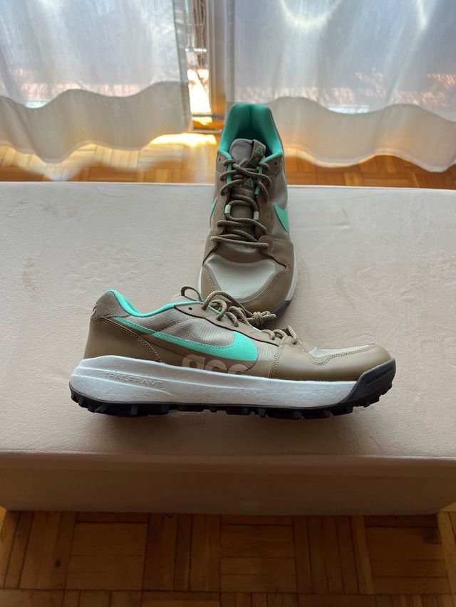 Zapatillas Nike ACG Lowcate Limestone Green Glow
