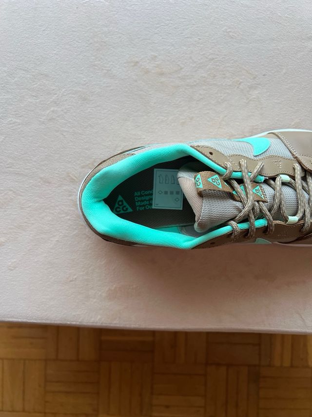 Zapatillas Nike ACG Lowcate Limestone Green Glow