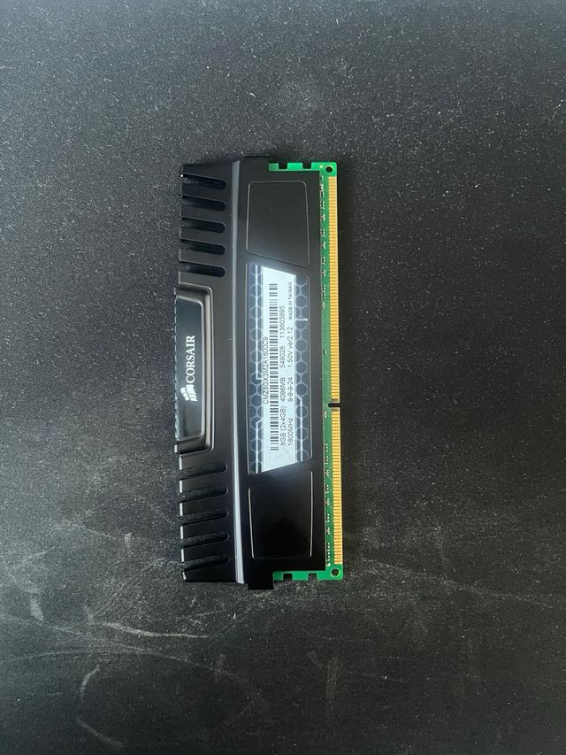 RAM Corsair Vengaence DDR3 16000MHz  Kit 8GB