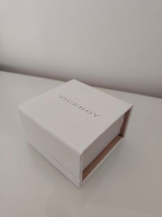 Pendientes Viceroy | Dorado y Blanco