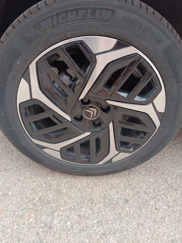 Llantas Citroen C4 2022 - 195/60 R18