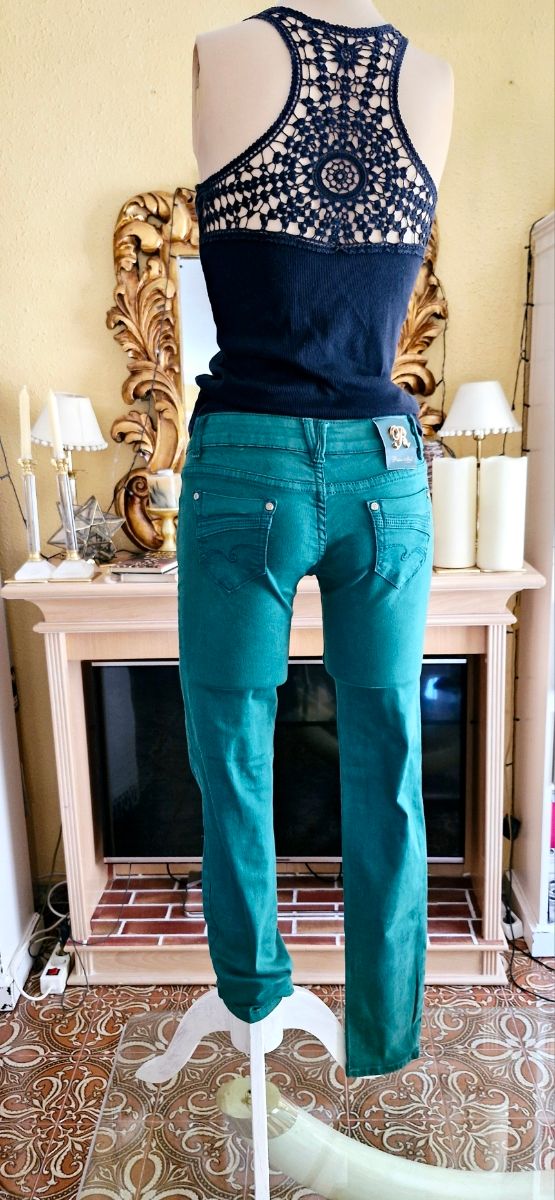 Calças jeans de fantasia estilo skinny