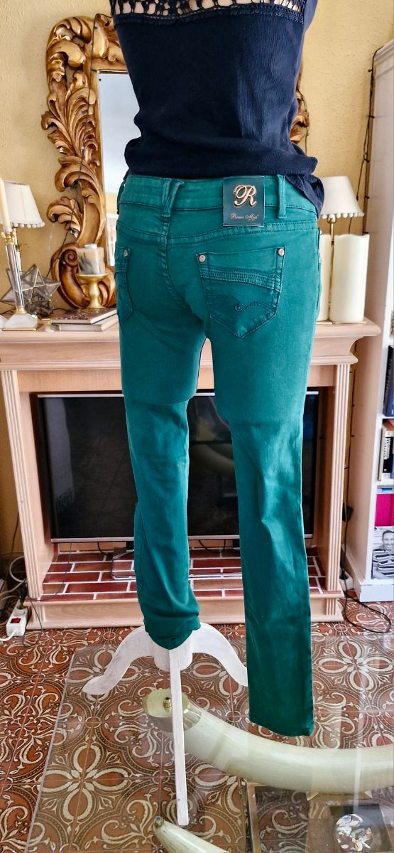 Calças jeans de fantasia estilo skinny