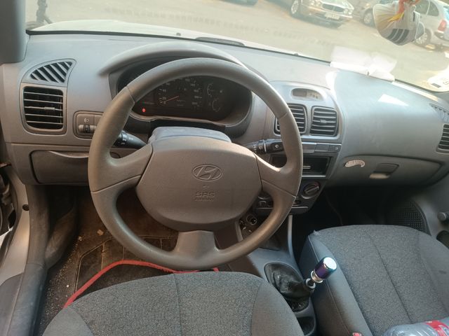 Hyundai Accent 2002