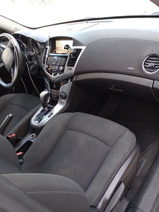 Chevrolet Cruze 2012