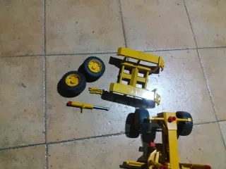 Motoniveladora bruder y cat 308