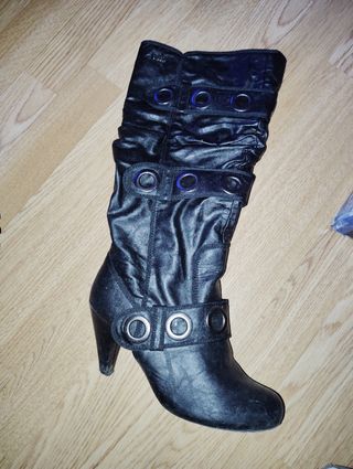 Botas negras 