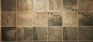 VENDO 15 PLACAS AZULEJOS TERRACOTA VERDE PASTA ROJ