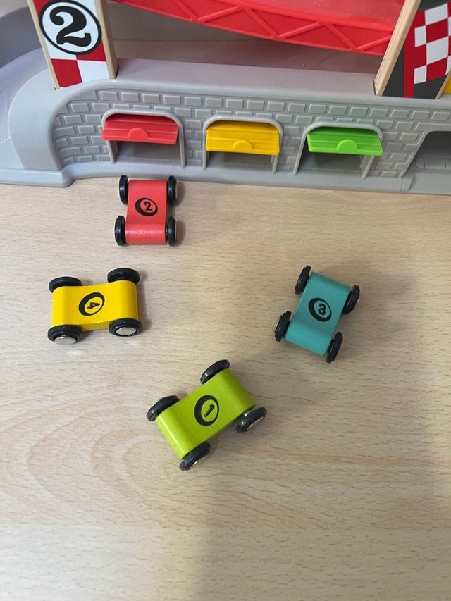 Pista auto corsa giocattolo