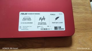 Portátil ASUS F541U rojo