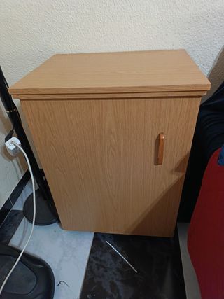 Máquina coser Alfa Antigua con mueble