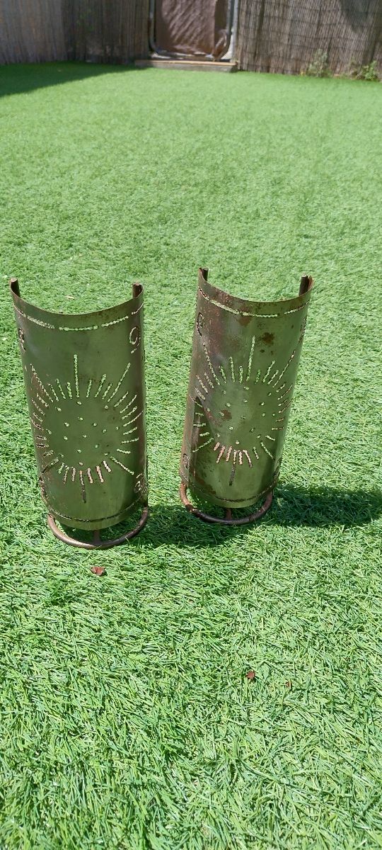 2 Portavelas Metálicos Vintage