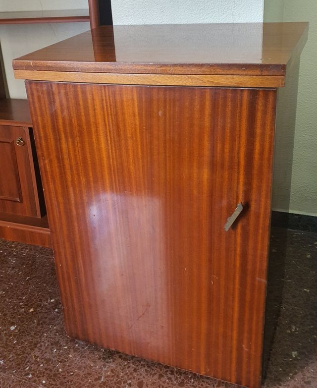 Máquina de coser Singer, antigua.