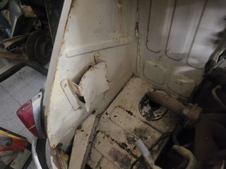 Seat 600N: Recambios o Restauración