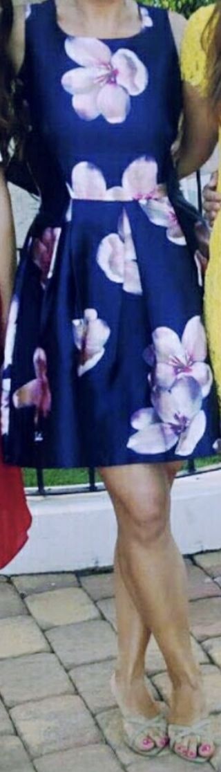 Vestido Smashed Lemon flores talla 6